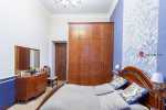 Купить 3 комнатную квартиру Московян ул, Центр Ереван, 178342