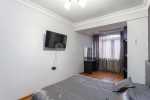 3 bedrooms apartment for rent Saryan St, Center Yerevan, 191457